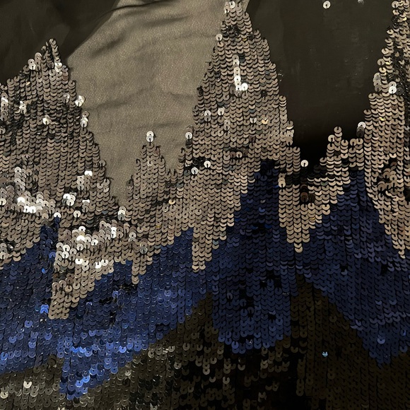 LE CHATEAU  Chiffon, Sequin scarf. Can be used as a shawl. - Picture 4 of 4